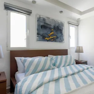 https://escape-oceanfront-condo-in-avenida-espana-w-pool.greaterantilleshotels.net
